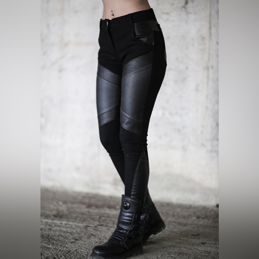 Kalio Rose Clothing Aenar Black faux leather an stretch twill pants